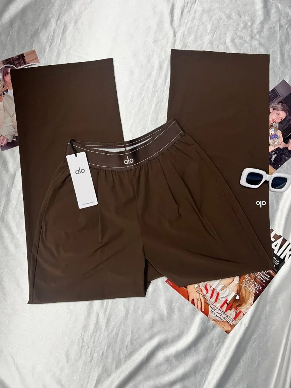 🏈ALO Yoga Suit Up Trouser Coffee Brown (Regular)🎻slim‑tailored